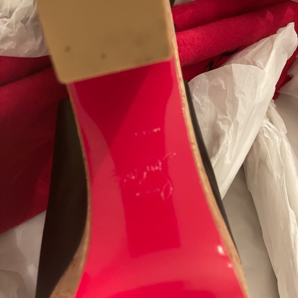 Red Bottoms!!! Order now! Where oh Where can you find me @ a price like this! - Picture 10 of 12